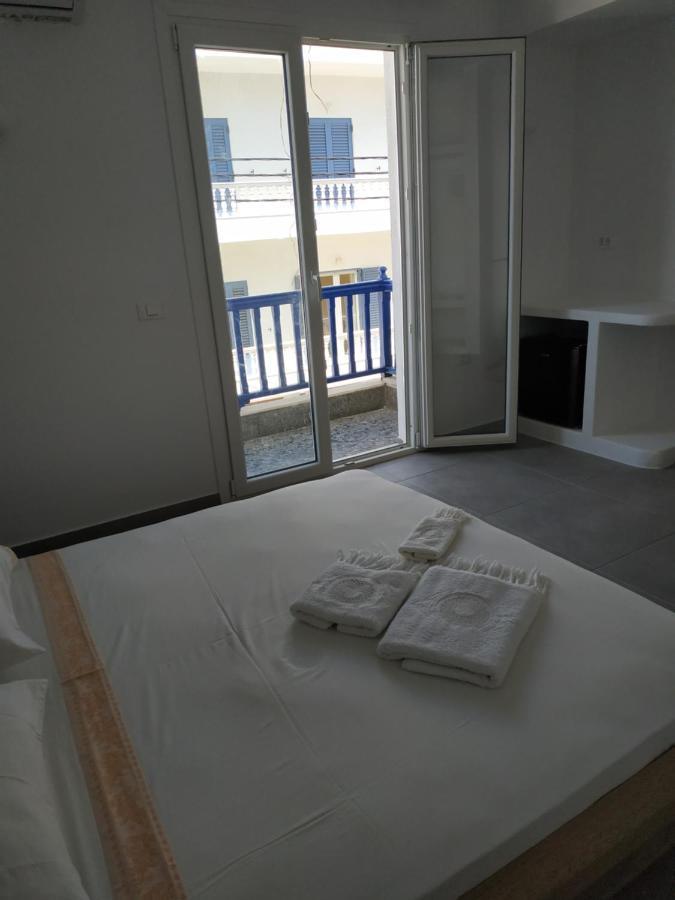 Enalion-Tinos Bed & Breakfast ภายนอก รูปภาพ