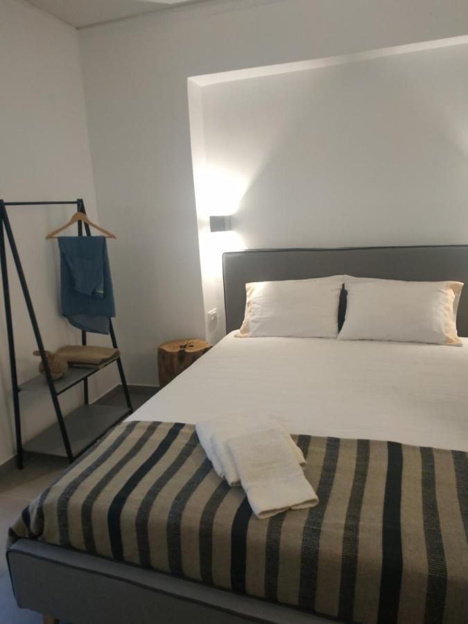 Enalion-Tinos Bed & Breakfast ภายนอก รูปภาพ